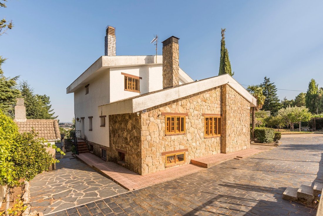 Villa a Guadarrama, Madrid, Spagna 3 - 19017716