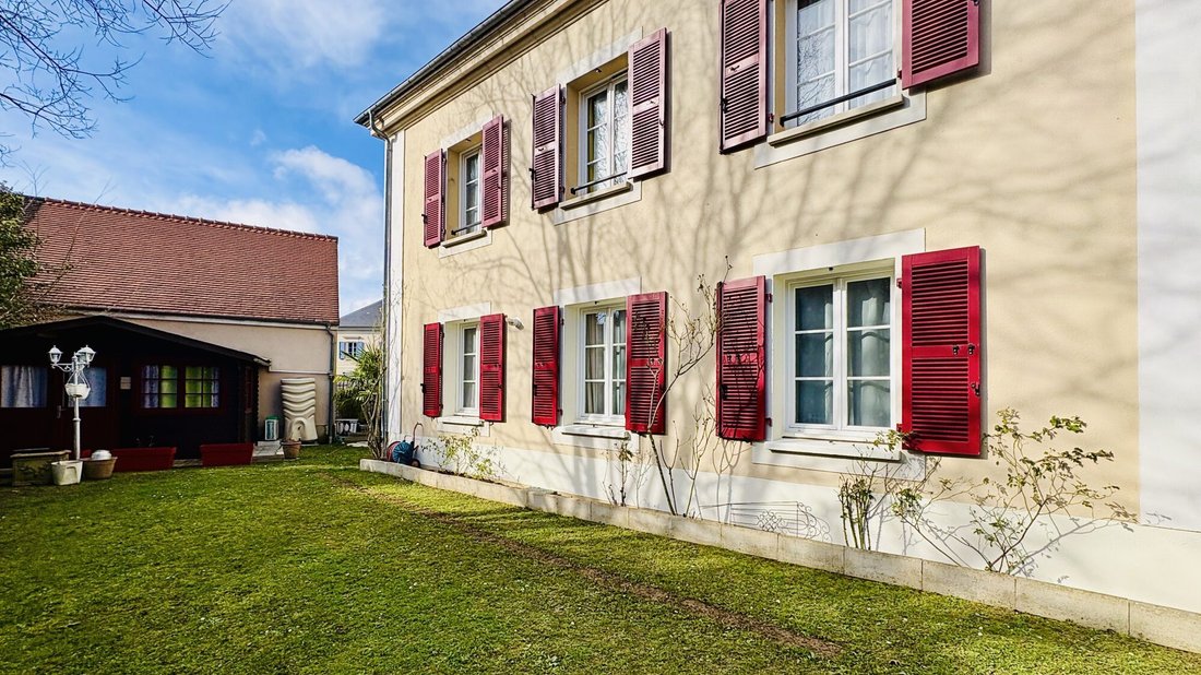 House in Bailly-Romainvilliers, Ile-de-France, France 5 - 17724460