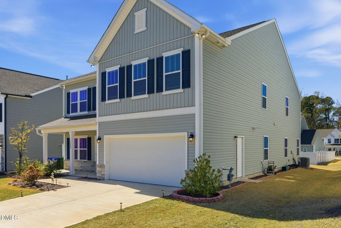 House in Fuquay-Varina, North Carolina, United States 3 - 19017126