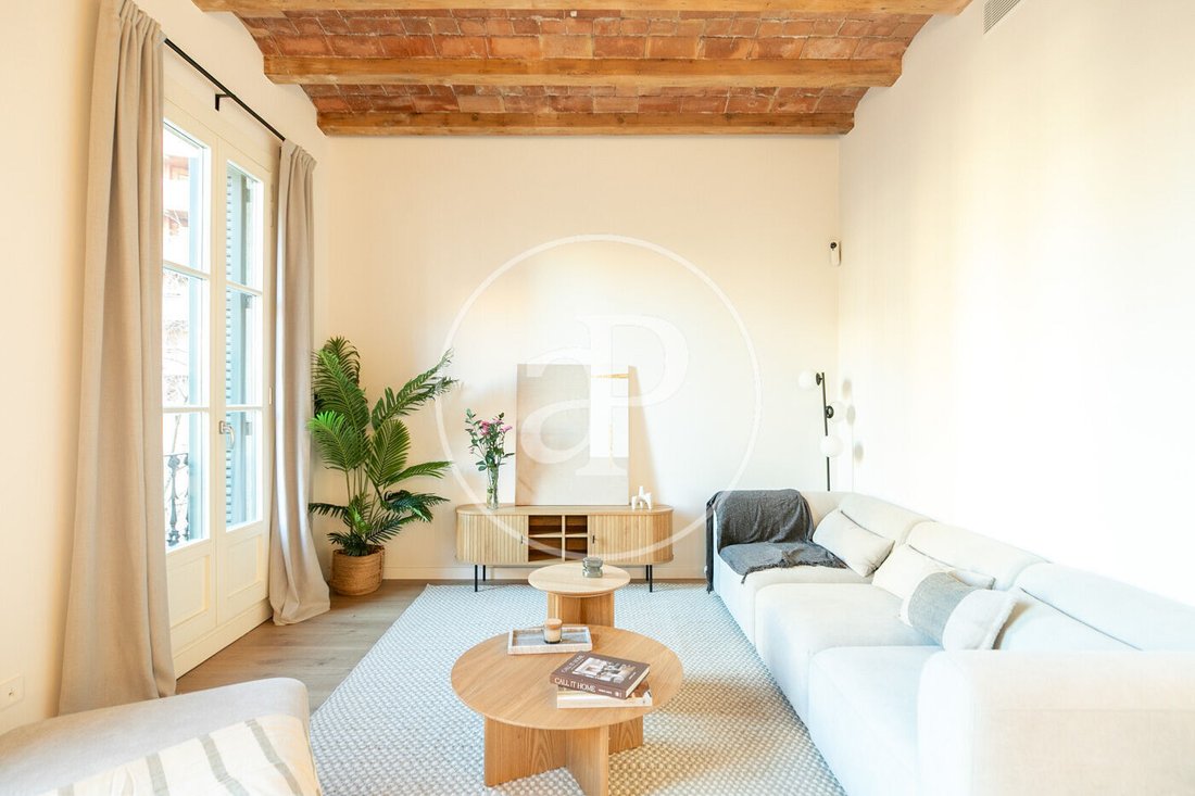 Apartment in Eixample, Barcelona, Spain 5 - 19017754