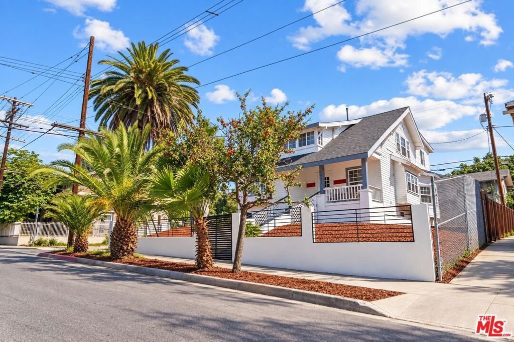 House in Los Angeles, California, United States 2 - 19017335