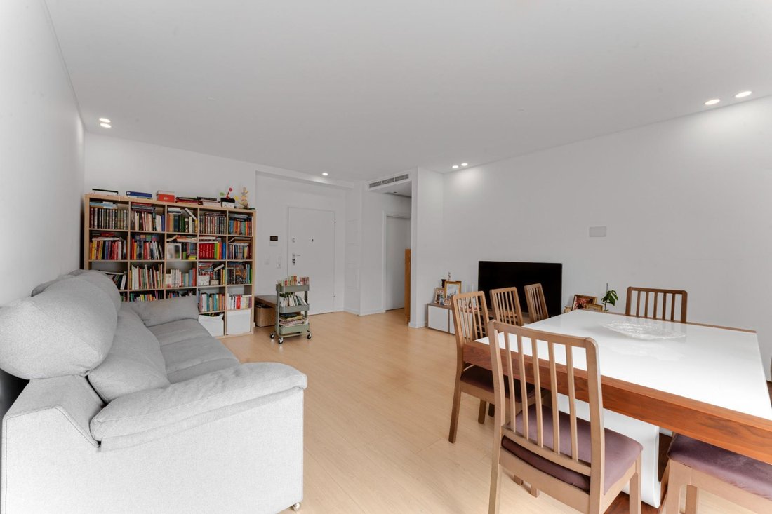 Apartment in Loures, Lisbon, Portugal 3 - 19017608