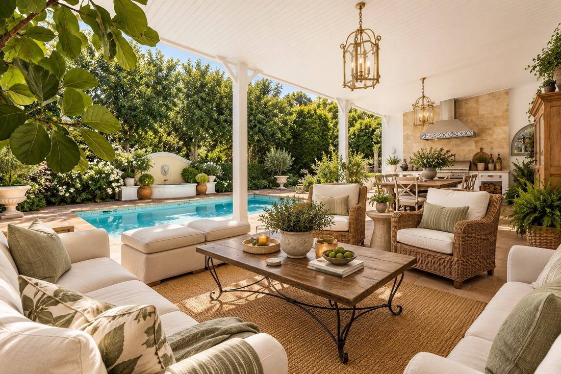 House in Franschhoek, Western Cape, South Africa 2 - 18753814