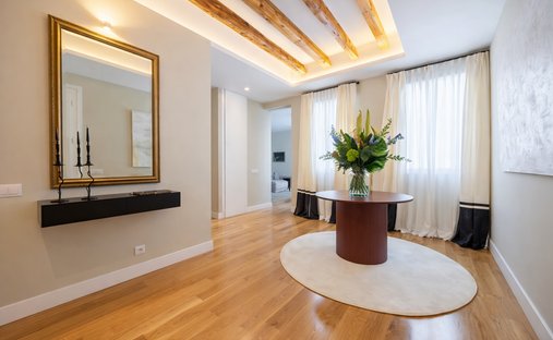 Apartment in Centro, Salamanca, Spain 1