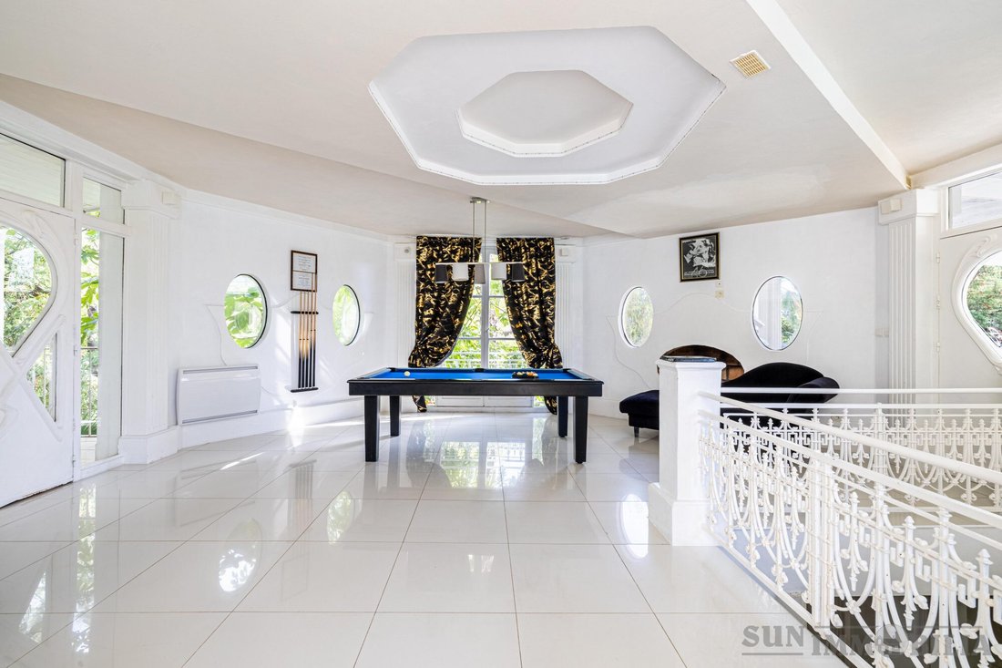 Villa in Le Plan, Cannes, France 2 - 19016672