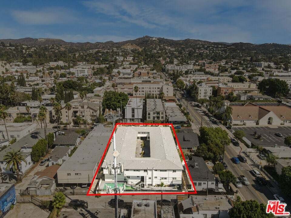 Los Angeles, California, United States 5 - 19017303