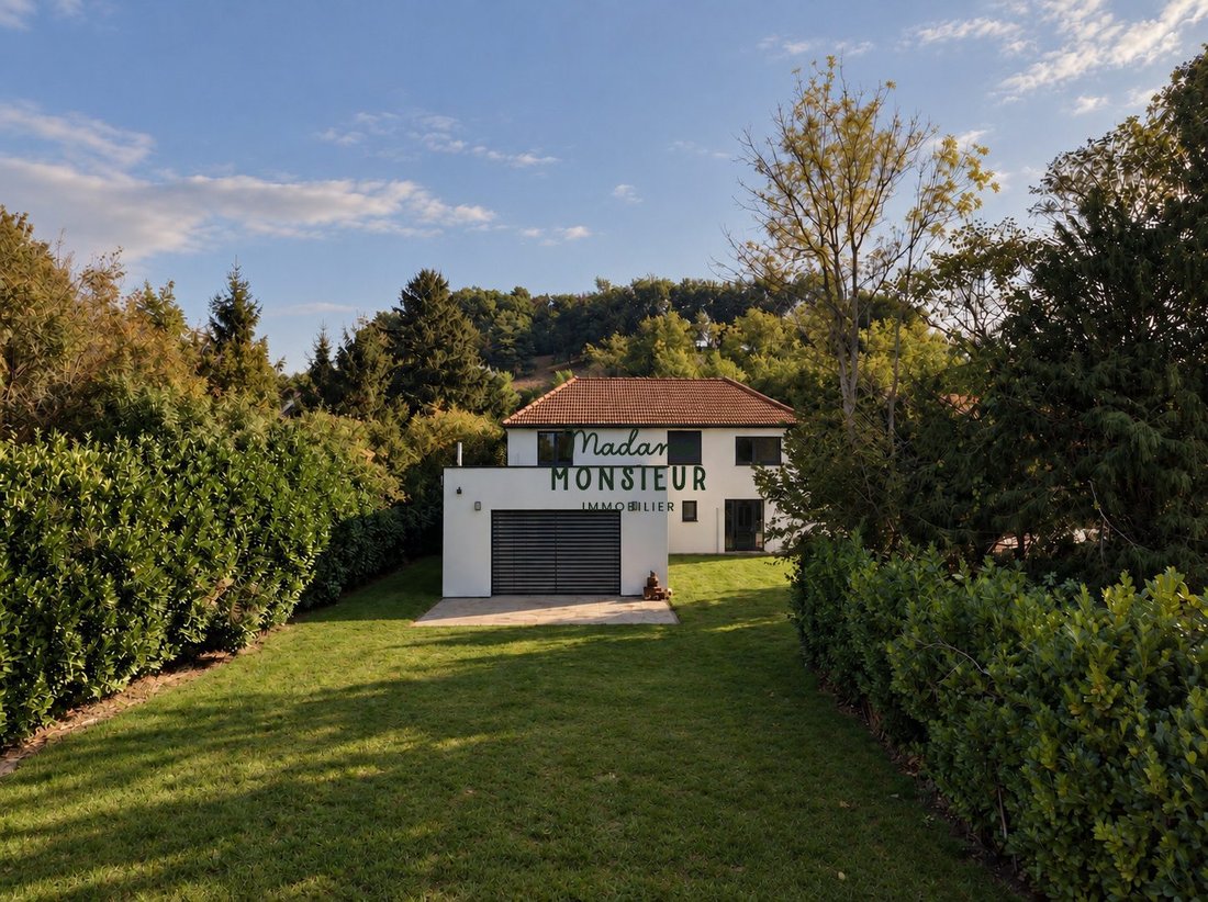 House in Saint-Pierre-de-Chandieu, Auvergne-Rhône-Alpes, France 1 - 19016632