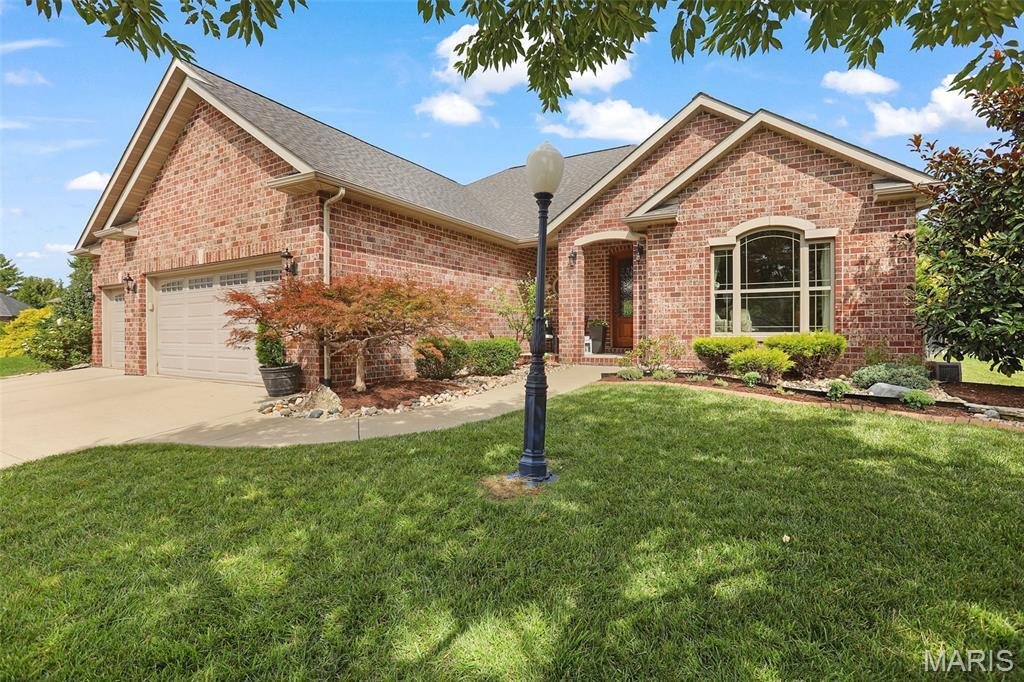 House in Edwardsville, Illinois, United States 2 - 19017765