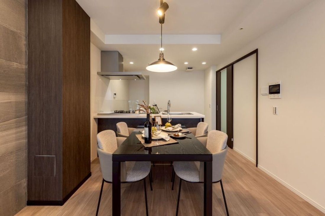 Condo in Osaka, Osaka, Japan 4 - 19017806