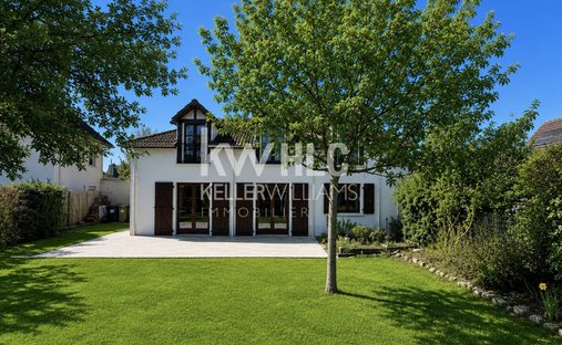 House in La Mairie, Saint-Gratien, France 1