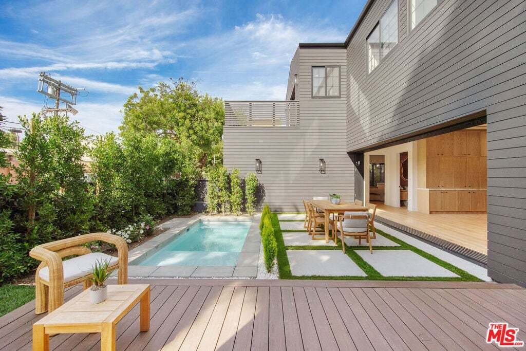 House in Los Angeles, California, United States 3 - 19017312
