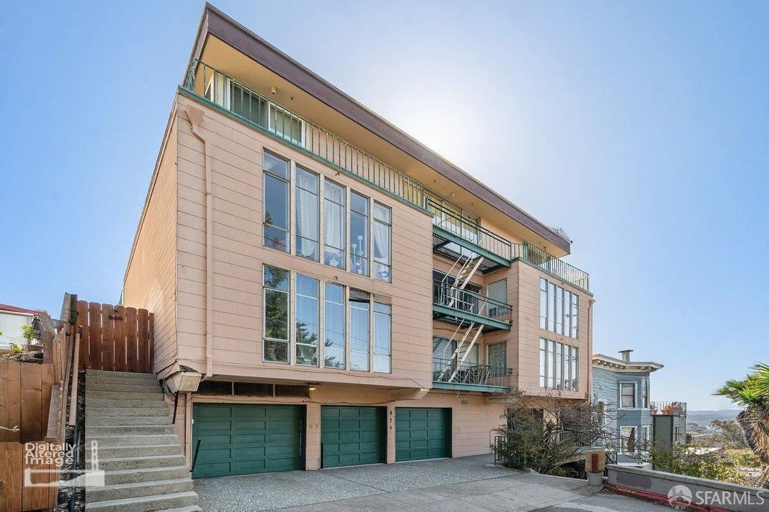 Condo in San Francisco, California, United States 4 - 19016968