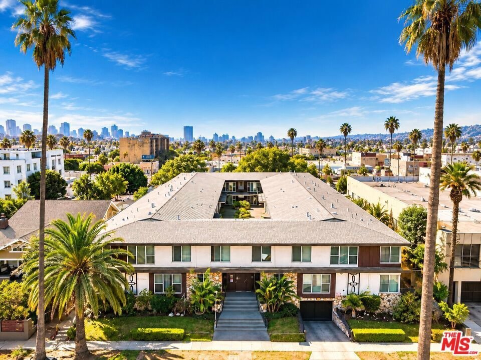 Los Angeles, California, United States 1 - 19017303