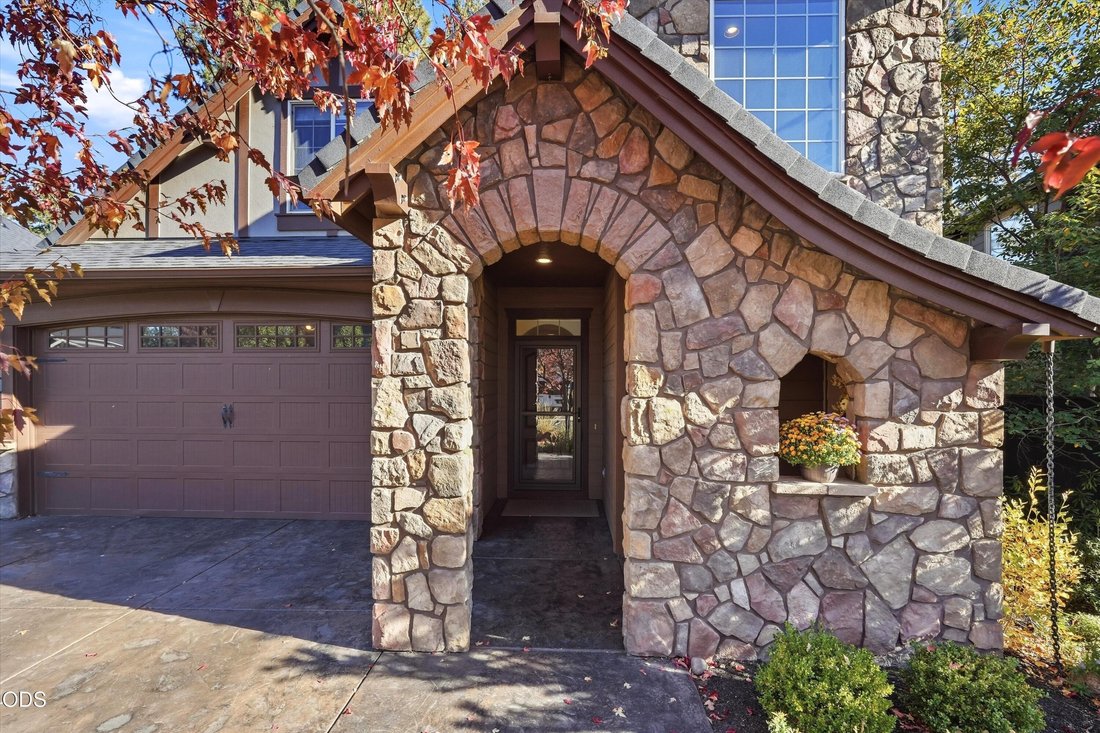 House in Bend, Oregon, United States 2 - 19017048