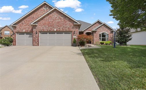 House in Edwardsville, Illinois, United States 1