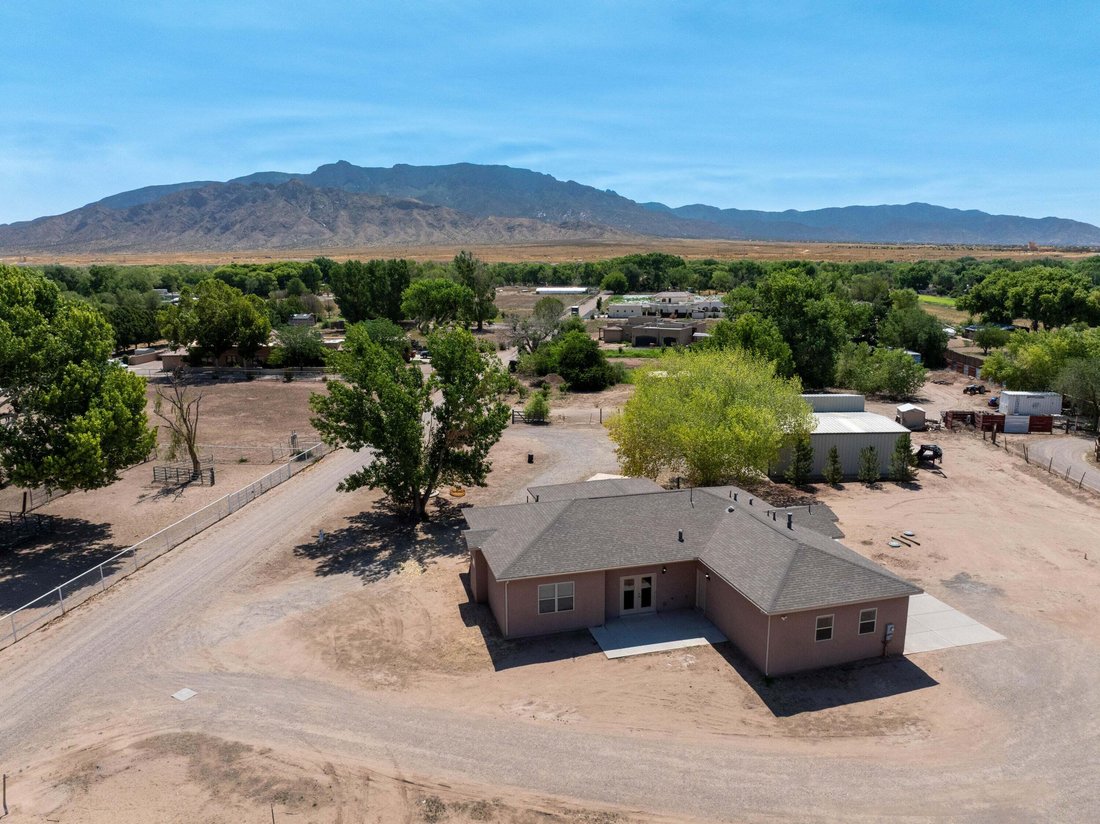 House in Corrales, New Mexico, United States 3 - 19017050