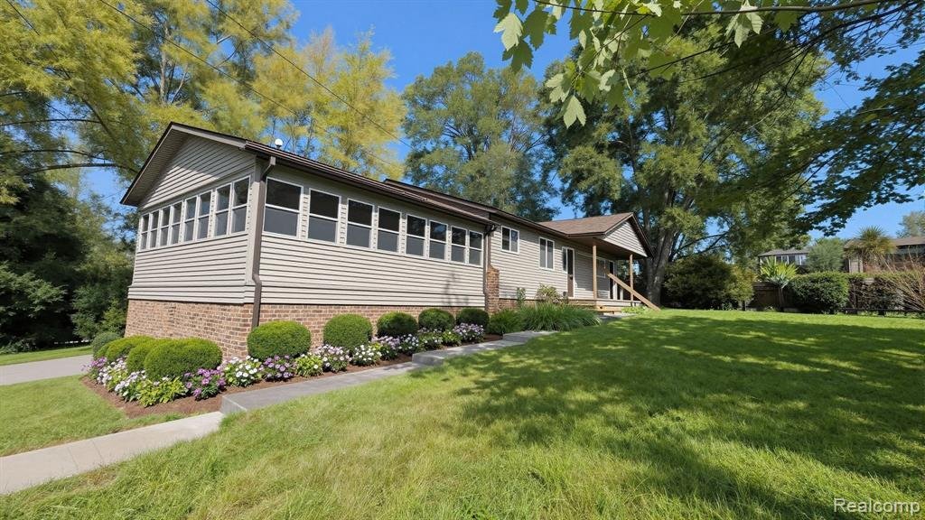 House in Township of Hamburg, Michigan, United States 4 - 19017192