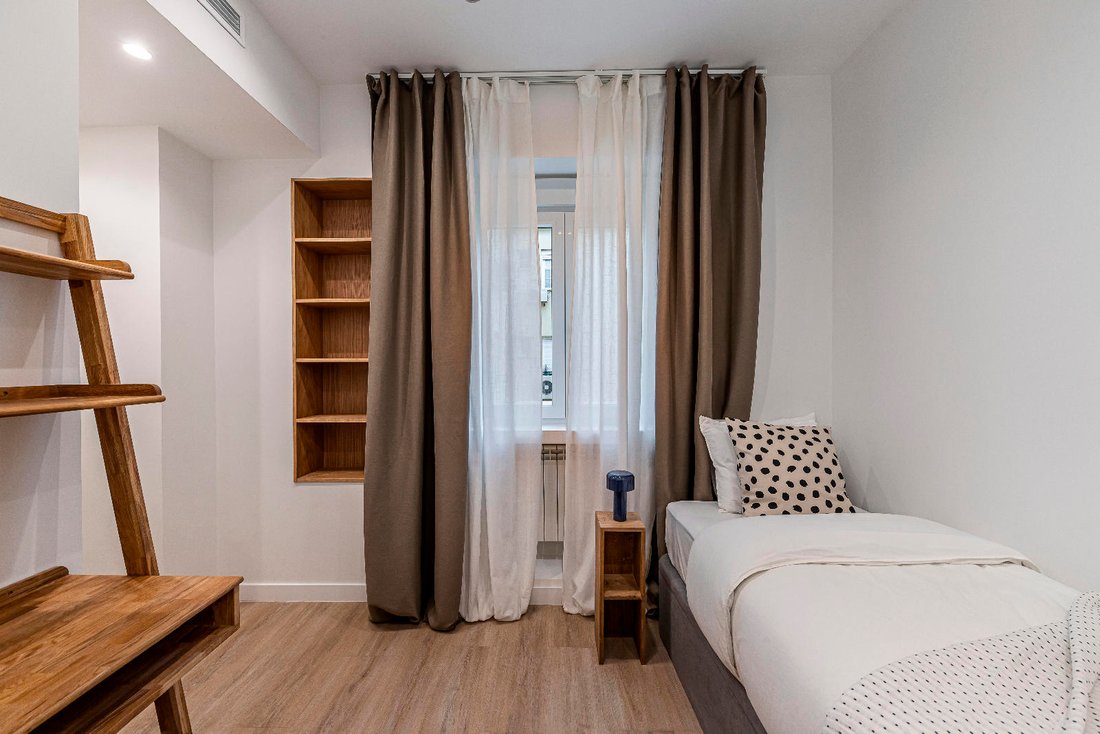 Apartment in Retiro, Madrid, Spain 3 - 19017824