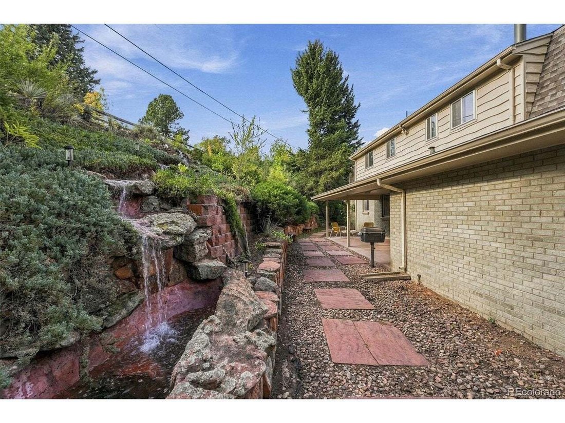 House in Lakewood, Colorado, United States 4 - 19017414
