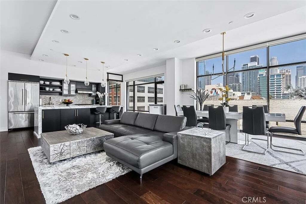 Condominio a Los Angeles, California, Stati Uniti 1 - 18548636