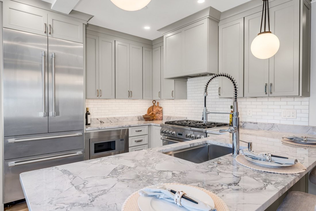Condo in Andover, Massachusetts, United States 3 - 19016345