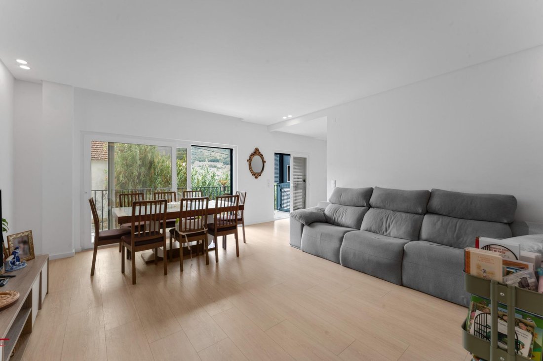 Apartment in Loures, Lisbon, Portugal 2 - 19017608