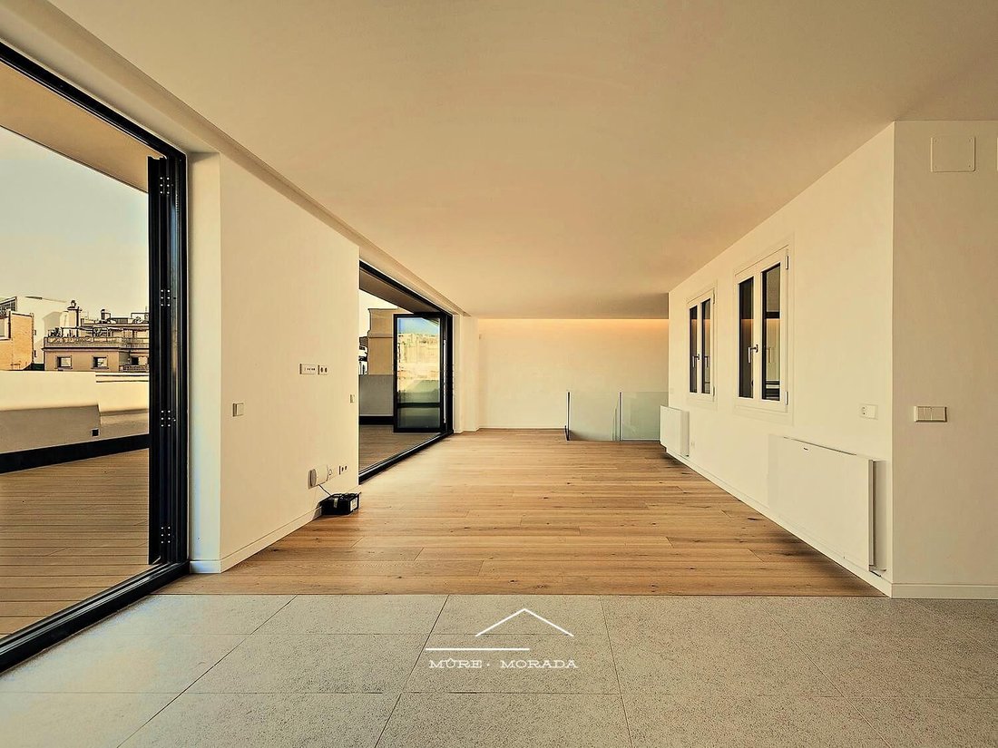 Penthouse in Eixample, Barcelona, Spain 4 - 19017444