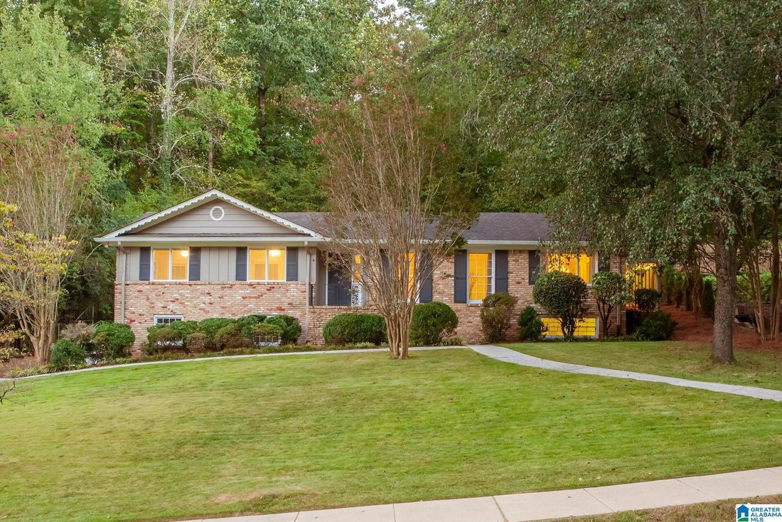 Maison à Vestavia Hills, Alabama, États-Unis 1 - 19017396