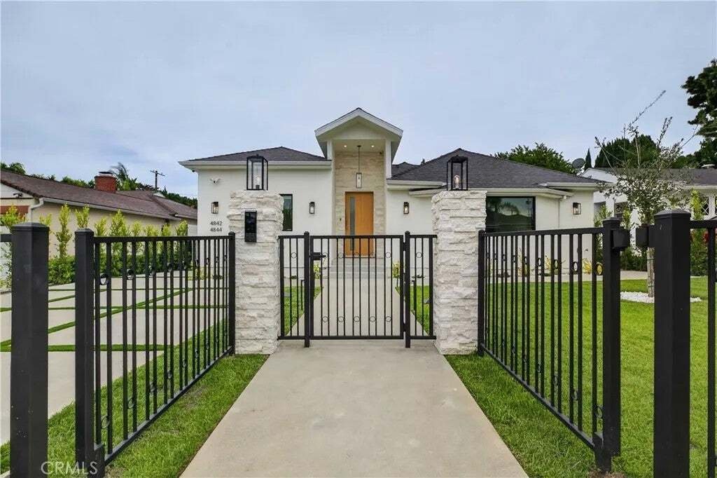 House in Los Angeles, California, United States 4 - 19017479