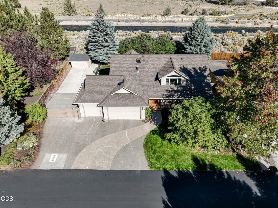 House in Bend, Oregon, United States 2 - 19017042