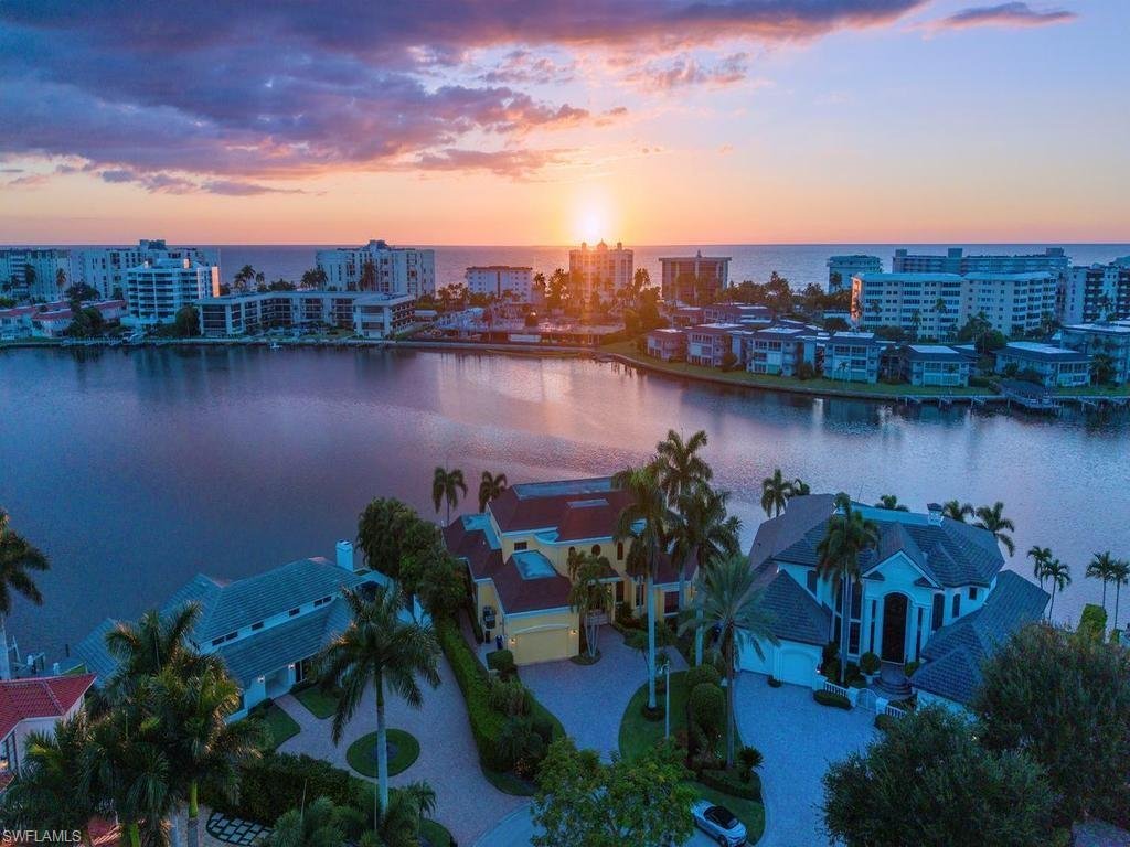 House in Naples, Florida, United States 3 - 19016910