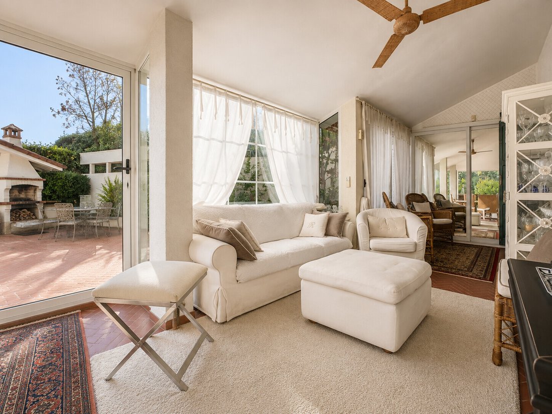 Villa in Pietrasanta, Tuscany, Italy 2 - 19007107