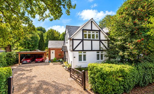 Casa en Lightwater, Windlesham, Inglaterra 1