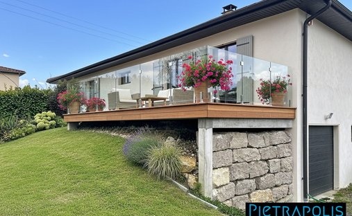 House in Nuelles, Saint-Germain-Nuelles, France 1