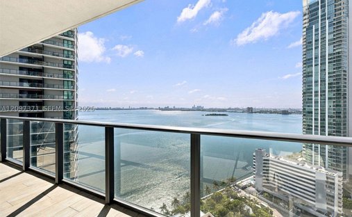 Condo in Miami, Florida, United States 1