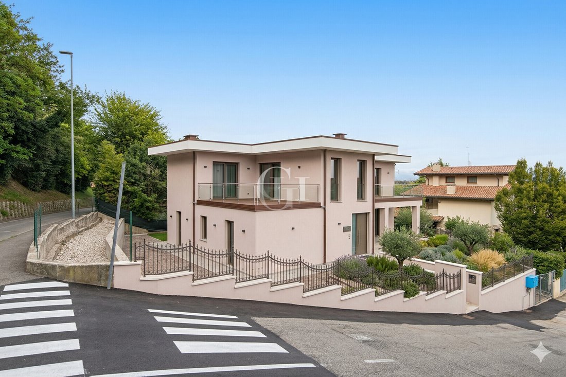 Appartement à Desenzano Centro, Desenzano del Garda, Lombardie 2 - 19018140