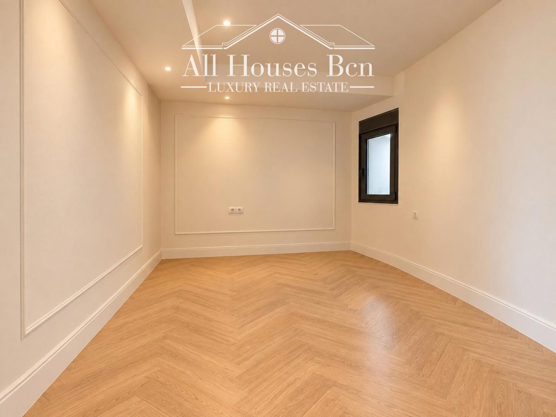 Apartment in Sarrià-Sant Gervasi, Barcelona, Spain 5 - 19017920