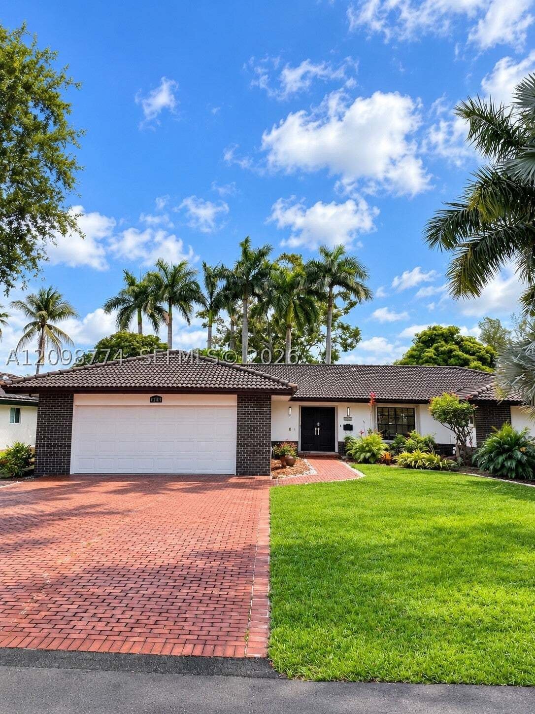 Maison à Hialeah, Floride, États-Unis 4 - 19009592