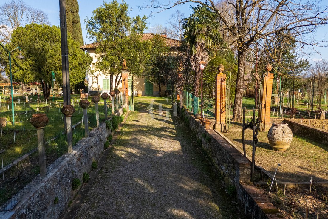 Villa in Cavriglia, Tuscany, Italy 4 - 19018156