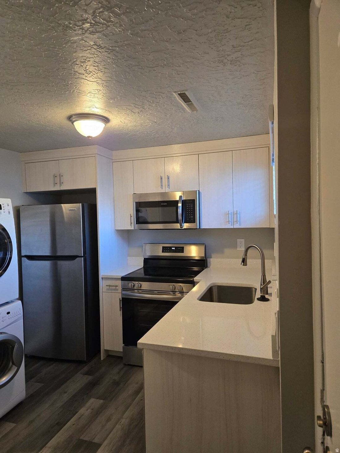 House in Salt Lake City, Utah, United States 2 - 19018031