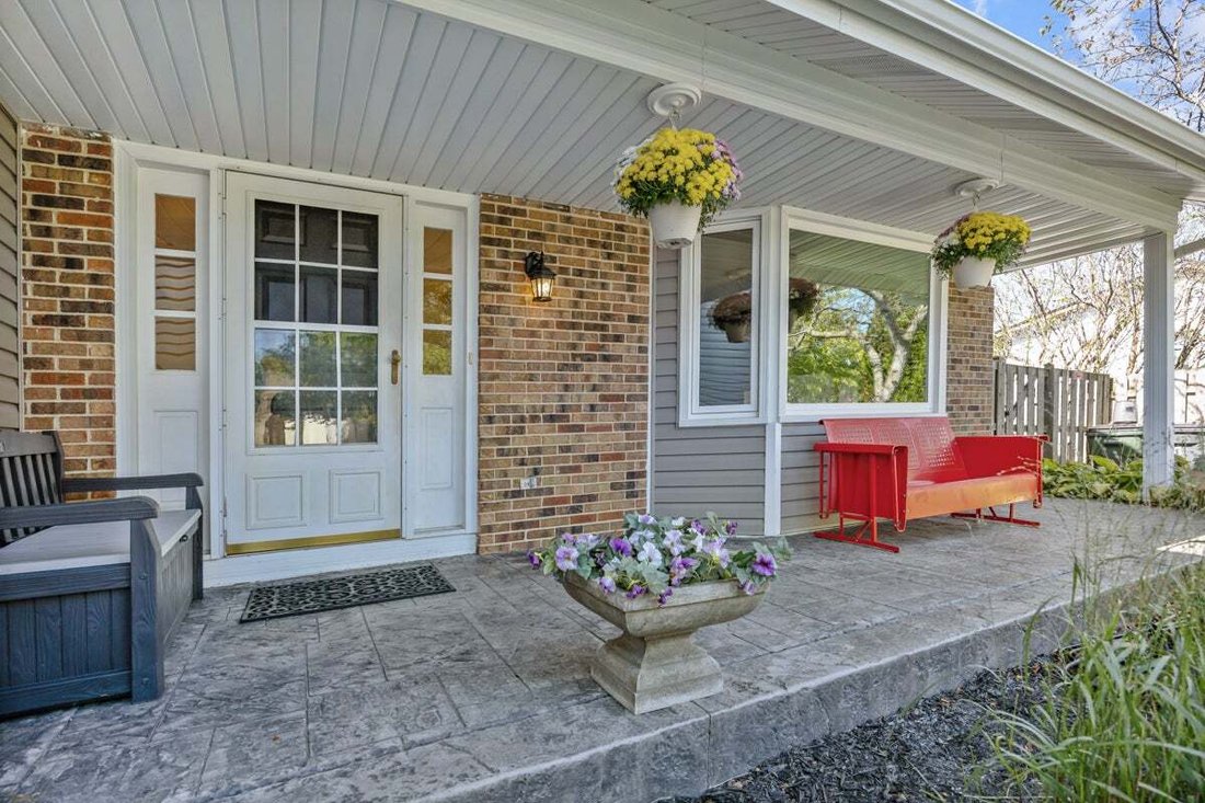 House in Elk Grove Village, Illinois, United States 3 - 19017965