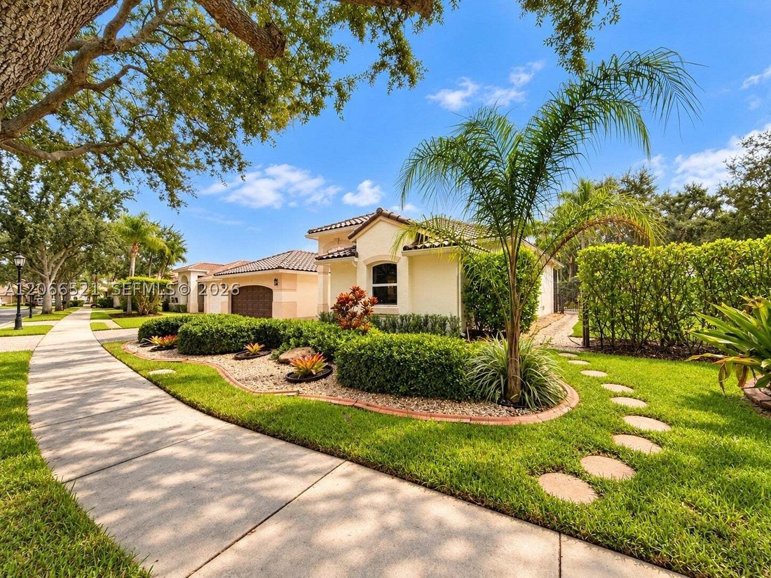 House in Weston, Florida, United States 2 - 18615179