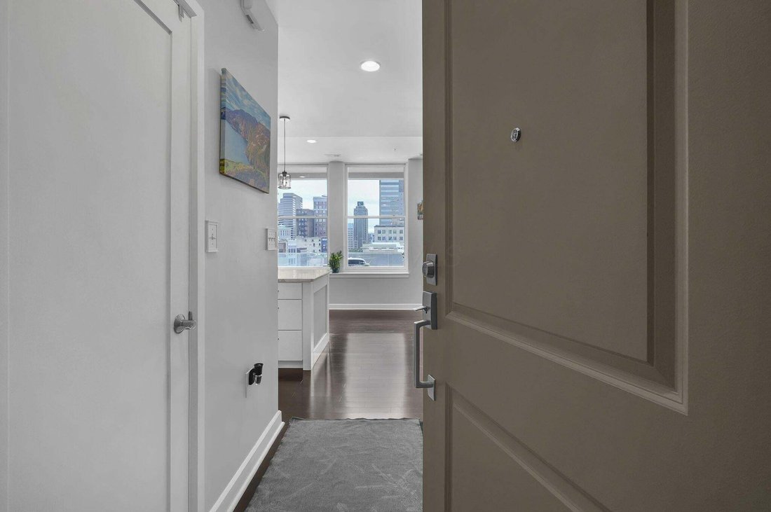 Condo in Columbus, Ohio, United States 4 - 19017971