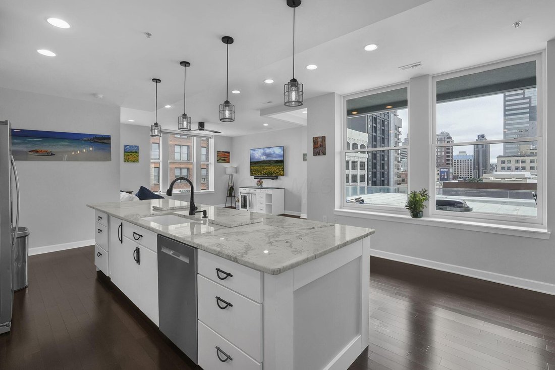 Condo in Columbus, Ohio, United States 5 - 19017971