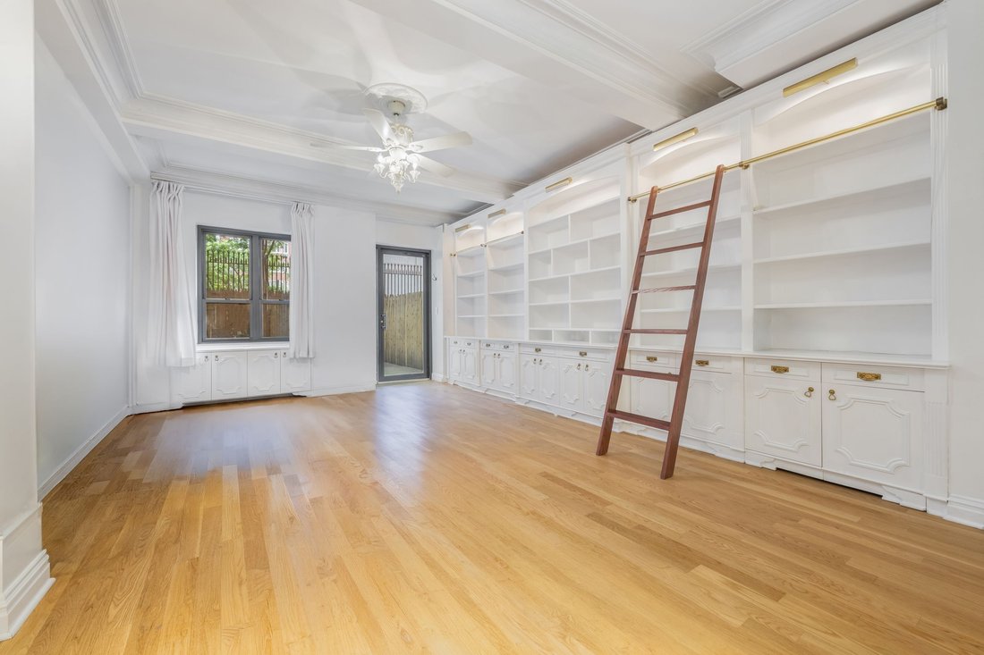 Condo in New York, New York, United States 2 - 19018089