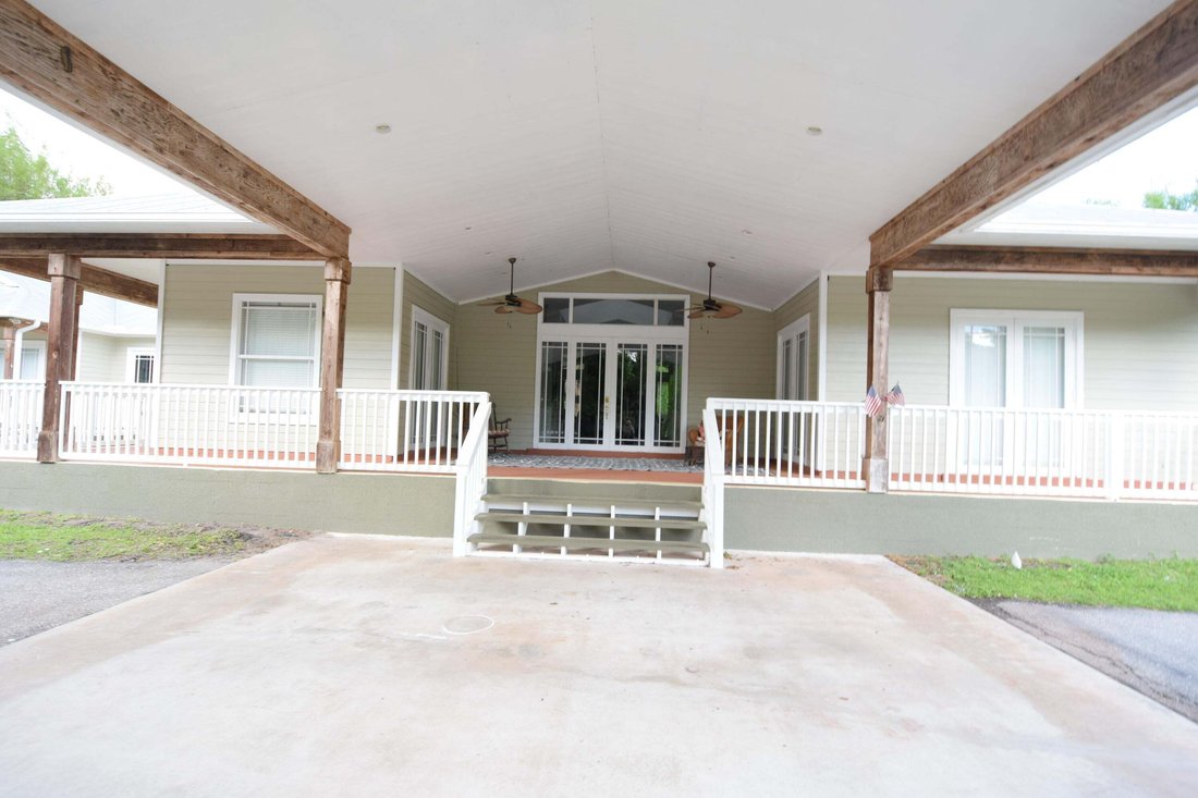 House in Palm City, Florida, United States 5 - 17726856