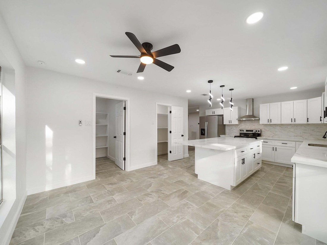 House in Houston, Texas, United States 5 - 19018075