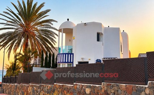 Villa en San Bartolomé de Tirajana, Canarias, España 1