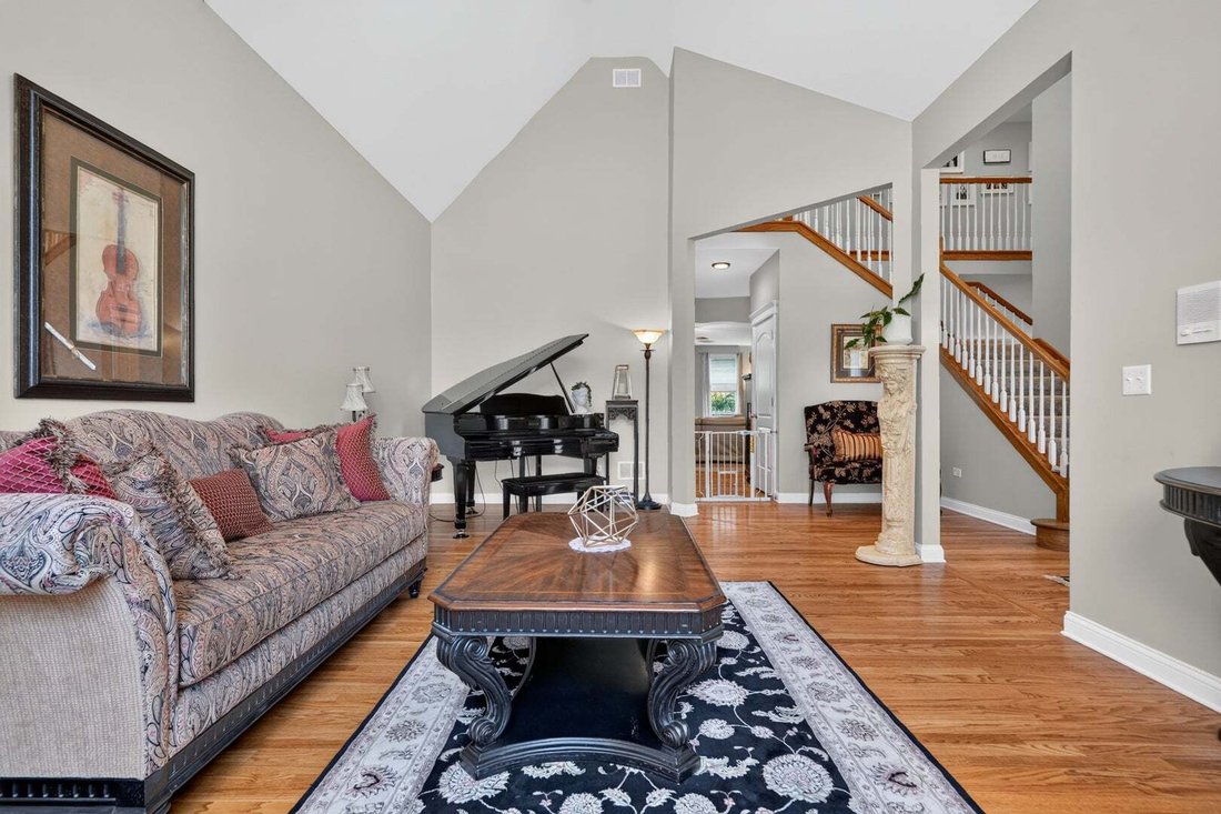 House in Plainfield, Illinois, United States 4 - 19017942