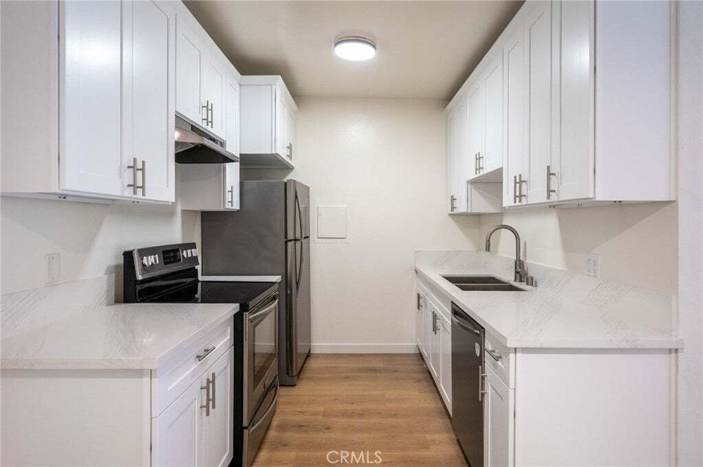 Condo in Hermosa Beach, California, United States 5 - 19018366